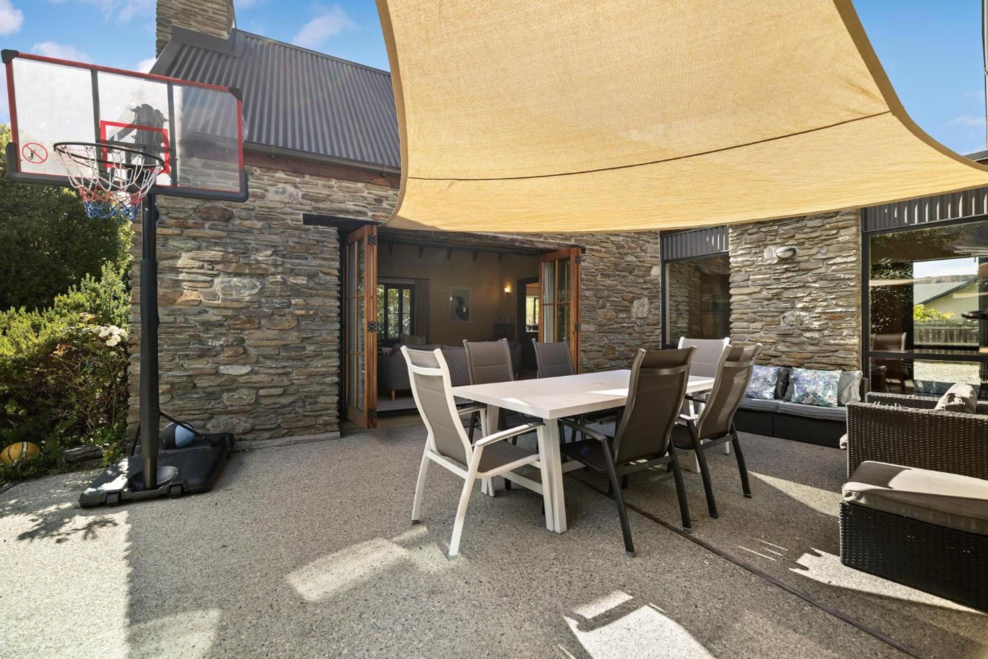 Maytime Cottage - Arrowtown Holiday Home المظهر الخارجي الصورة
